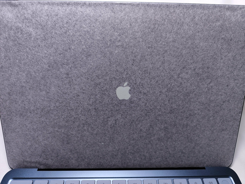 點我看大圖 淺談市場破壞者: MacBook Neo開箱碎念