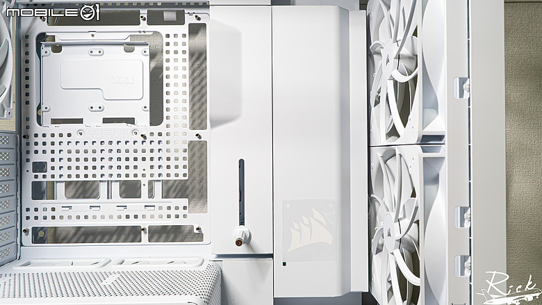 【開箱】擁有全塔能力的木紋機殼 | CORSAIR FRAME 5000D WOOD RS WHITE
