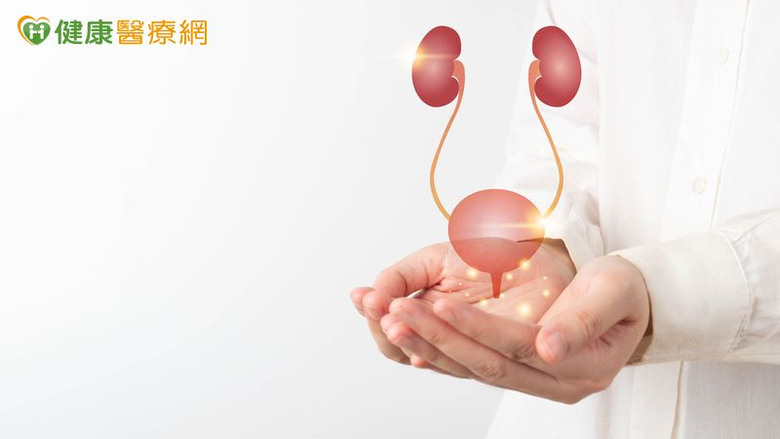 癌症治療需重視腎功能？癌症患者為何會出現輸尿管狹窄？醫解答一次看！