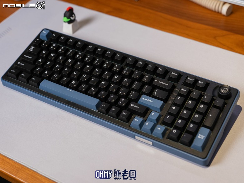 熱門配置 平價選擇 Ducky OK-M 98 三模熱插拔機械式鍵盤