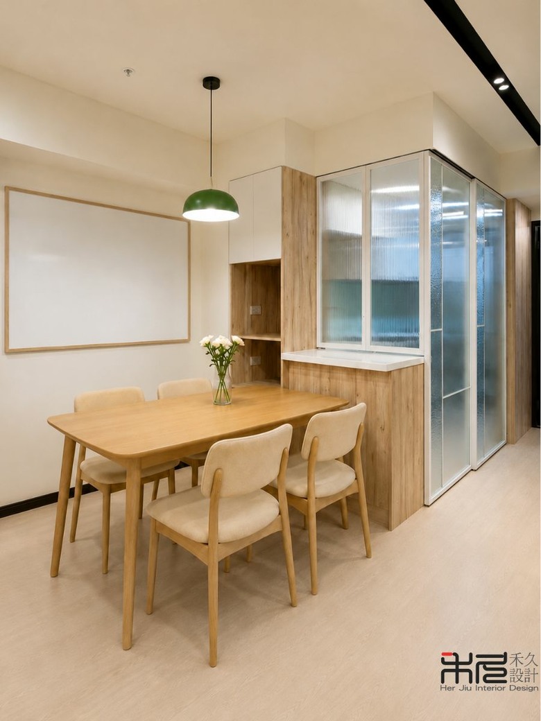 【作品開箱】三重20坪新成屋|一家四口的收納與透光,用一道拉門解決