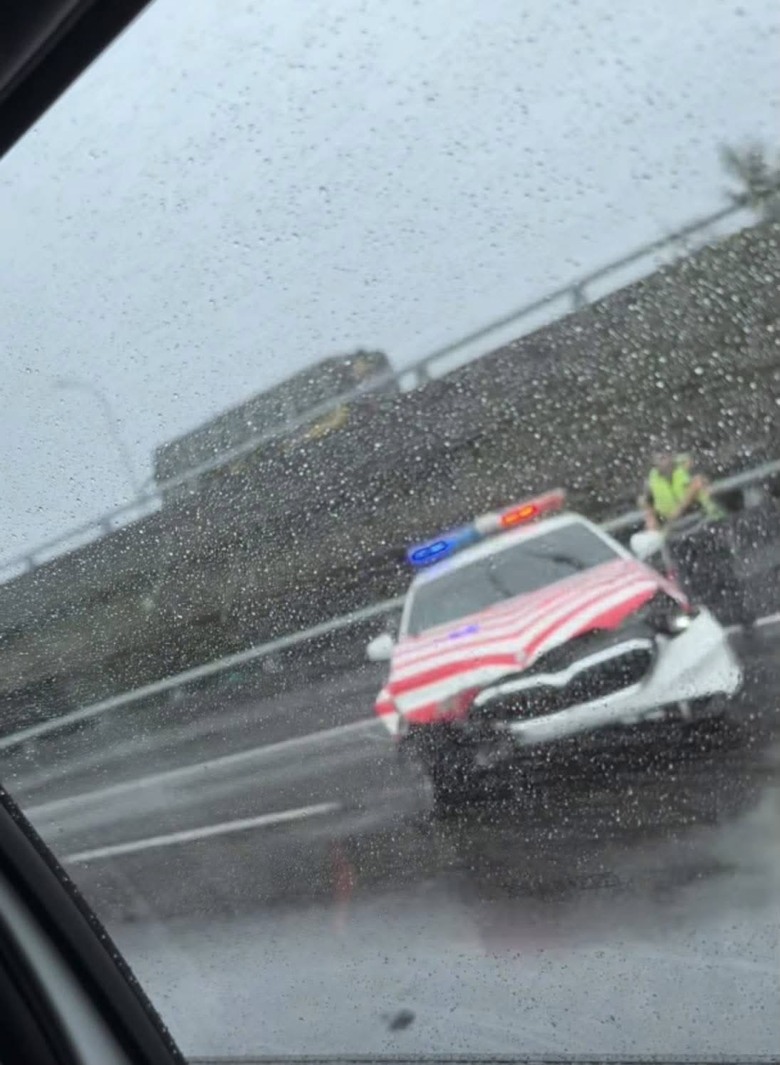 大雨路面有積水時⋯FR驅動車比FF更危險