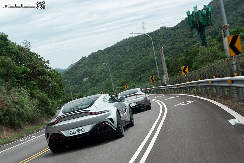 Aston Martin Vantage S 試駕｜身手更俐落，與2010 Vantage重逢純粹駕趣！