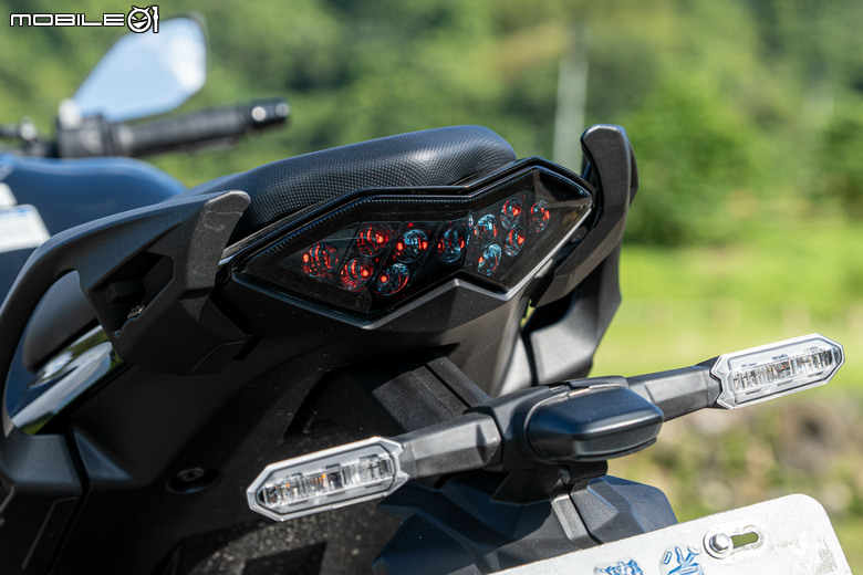 KAWASAKI NINJA 1100 SX 試駕｜承忍道滿熱血，馭長途見從容