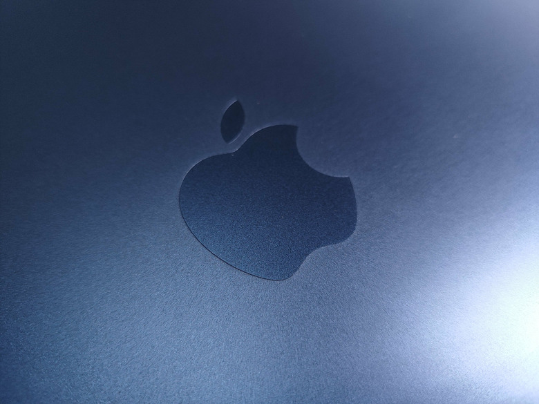 點我看大圖 淺談市場破壞者: MacBook Neo開箱碎念