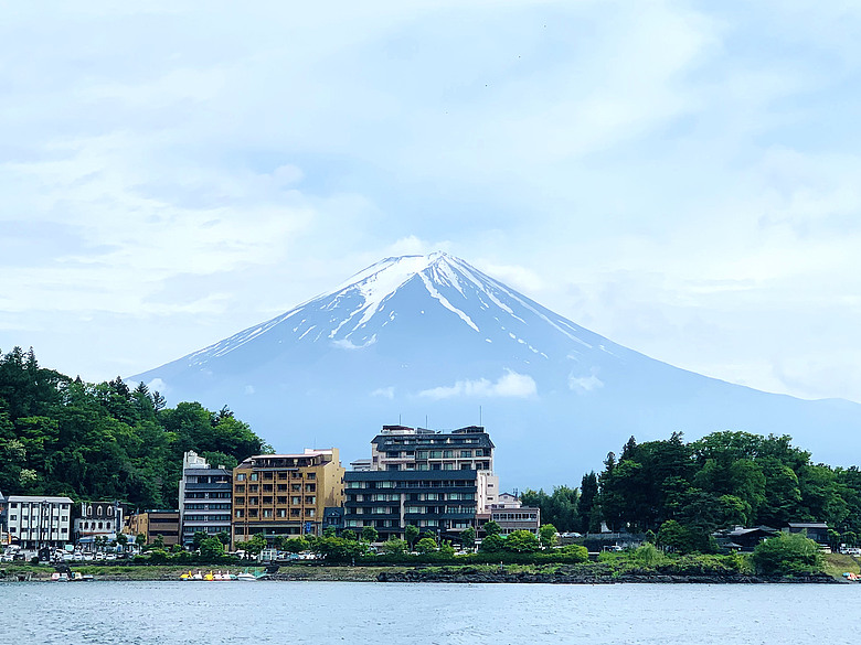 點我看大圖 <日本>2024~新倉富士淺間神社賞富士山、河口湖纜車及遊湖、和食山彥午餐