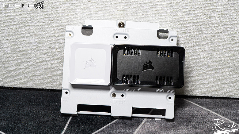 【開箱】擁有全塔能力的木紋機殼 | CORSAIR FRAME 5000D WOOD RS WHITE