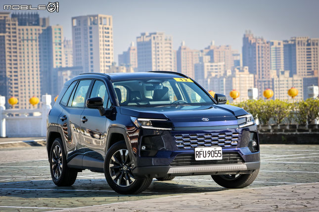 Toyota 第六代RAV4 2.5油電旗艦版試駕｜挑戰年度銷售3萬輛的實力正是如此！