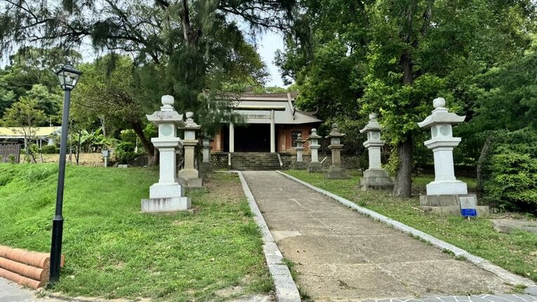 【苗栗遊記】秒飛日本！全台保存最完整的日式神社、虎頭山絕美山海景、白沙屯媽祖廟口美食半日遊路線！