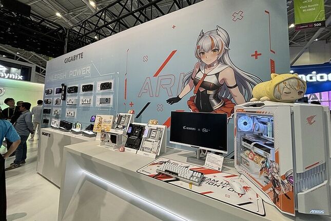 「ComputeX 2026 杜甫遊記」ARCTIC/FSP/TT/酷碼/聯力/貓頭鷹/華碩/技嘉/微星