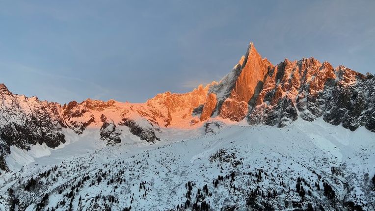 法國霞慕尼-冰海冰川與蒙特維冰洞