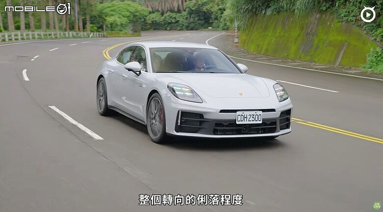 【影音試駕】Porsche Panamera 4S E-Hybrid，省油的燈更亮！