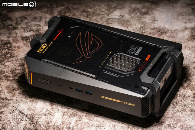 ROG NUC16 Edition 20 電競迷你電腦開箱實測 要價近 20 萬的迷你主機最強之作！
