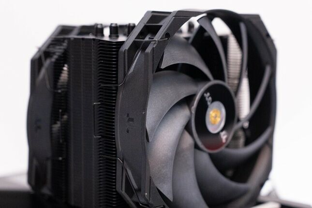 工作站用空冷 Thermaltake曜越 WAir塔散