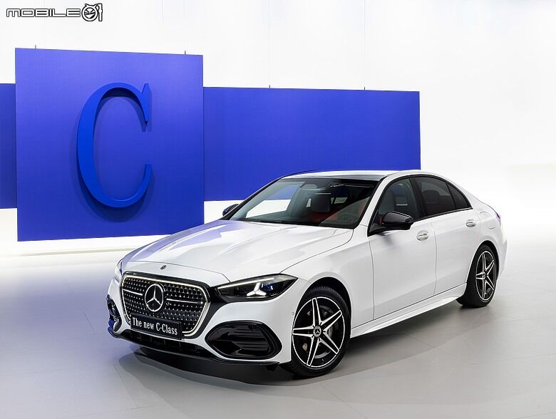 【重點新車】Mercedes-Benz小改款C-Class正式登場，科技層面大幅更新！