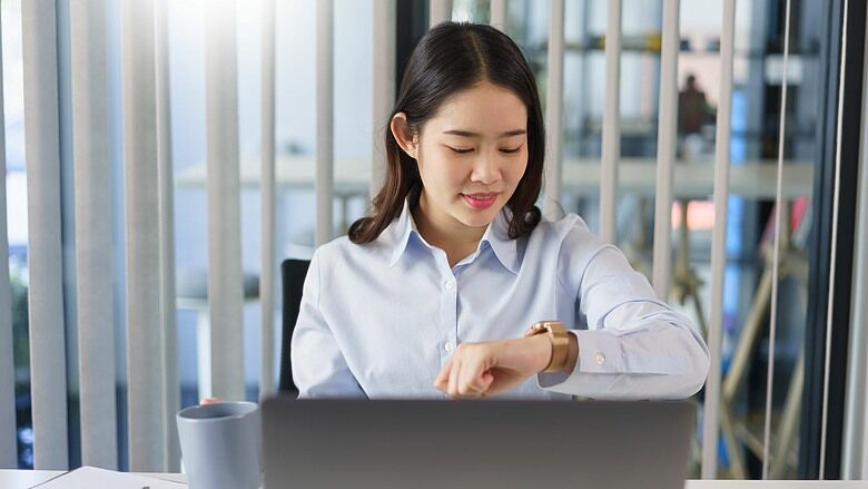 久坐族注意！最新研究揭「黃金中斷頻率」：每60分鐘走5分鐘