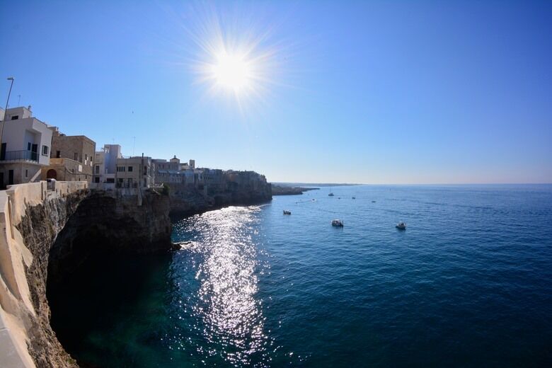 意大利🇮🇹南部之旅第二天 - Sassi di Matera 馬泰拉古城日出，Polignano a Mare濱海波利尼亞諾
