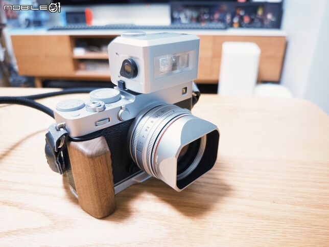 女朋友1號轉變成富家子弟~~FUJIFILM X-E5微開箱。(圖多廢話多)