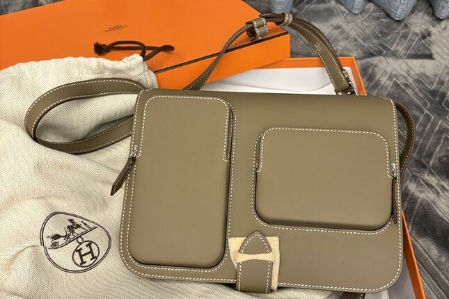 冷門寶藏還是工藝天花板？Hermès Équipier大象灰，越看越上癮的法式高級感