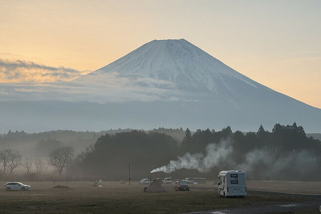 第一次開 Jimny 到富士山下露營就上手 | Fumotoppara 朝霧高原 | 車頂帳