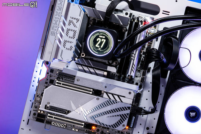 ROG MAXIMUS Z890 APEX 主機板開箱 不僅超頻性能頂尖 周邊規格也幾乎點滿的頂級平台選擇