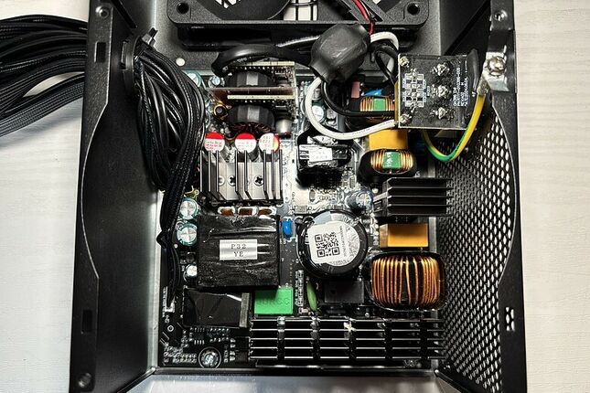 「才 650W 也有原生 12V-2x6？」Kiss Quiet Silent GX3 650W 金牌直出電源供應器開箱