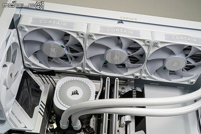 【開箱】木紋靜謐氣息 | CORSAIR FRAME 4000D WOOD RS WHITE