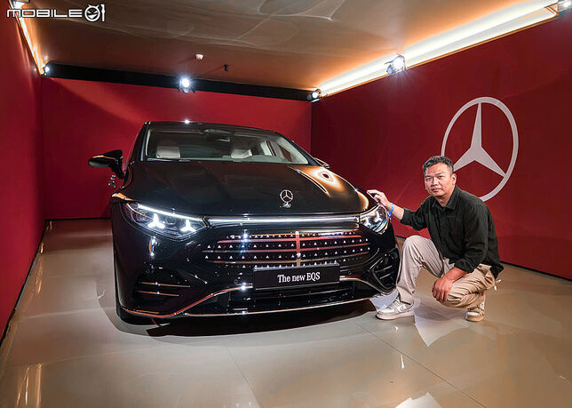 續航里程突破900公里！小改款Mercedes-Benz EQS之線傳方向盤試駕體驗！