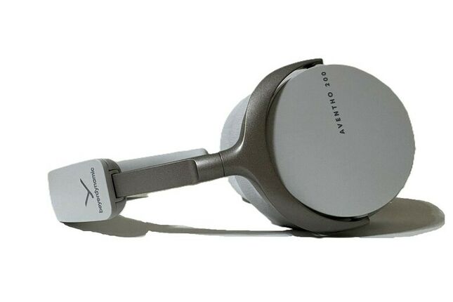 【R式分享】beyerdynamic AVENTHO 200實測：一支不必擔心「蓄電壽命」的德系新作。不到萬元解決最大痛點？