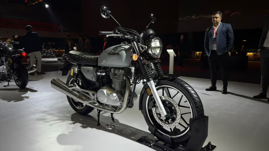 Honda CB500 印度發表，動力更大味道更足，傳奇四缸 Honda CB400 SUPER FOUR E-Clutch 日本發表！
