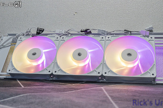 【開箱】海盜船平價短線串接風扇 | CORSAIR RS120-R ARGB PWM WHITE