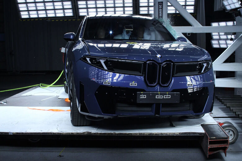 【海外新訊】BMW iX3 成為首批拿下 Euro NCAP 全新測試規範最高五星評等車型！