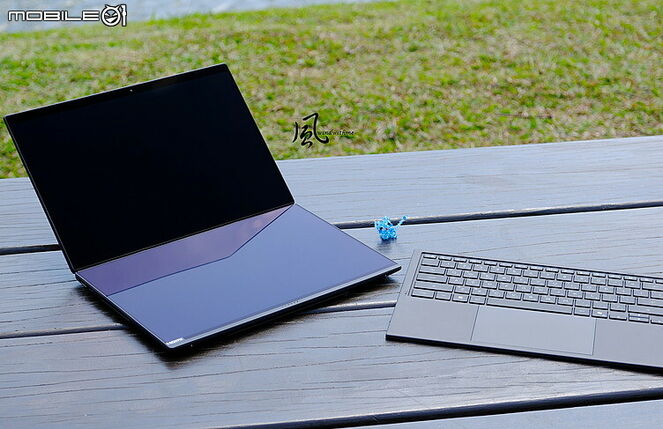 ASUS ZenBook Duo摺疊雙螢幕搭載Intel X9 388H開箱深度解析