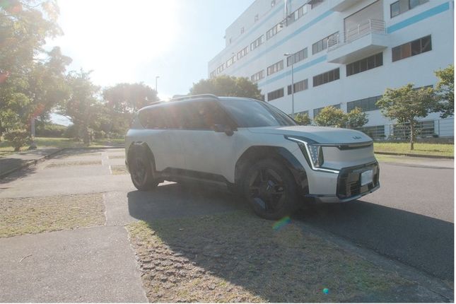 【車主心得】Kia EV9 實駕半年，300萬買韓國電動SUV的我們，後悔了嗎？