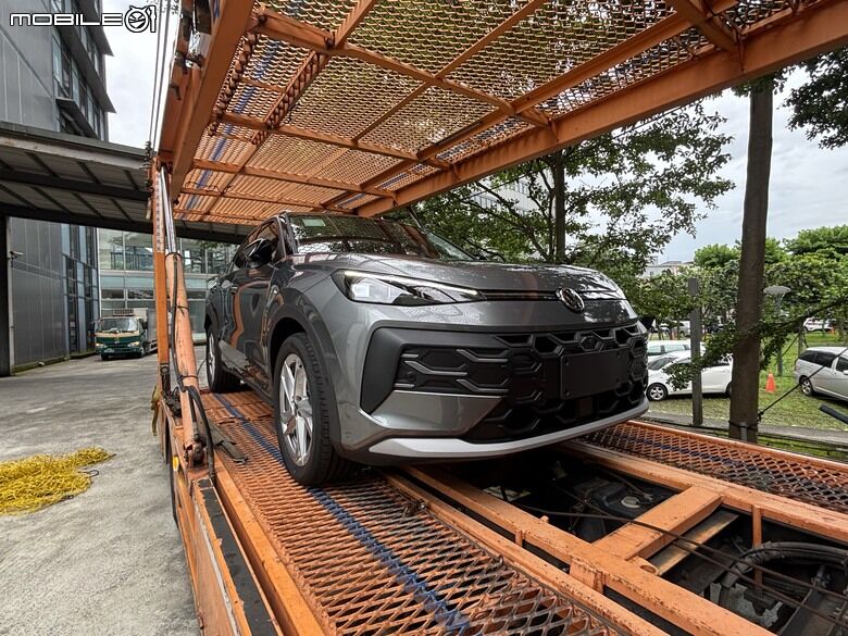 Volkswagen T-Roc 大改款車型無偽裝現身台灣｜預計7月上市、以1.5 eTSI動力配置為主力！