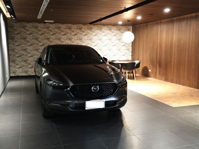 賞車變買車之我們買了一台Mazda CX-30 Retro Sport Edition