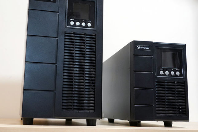 CyberPower OLS3000A 在線式 UPS 開箱心得：高輸出容量在線式 UPS 全面升級，高階設備的守護者