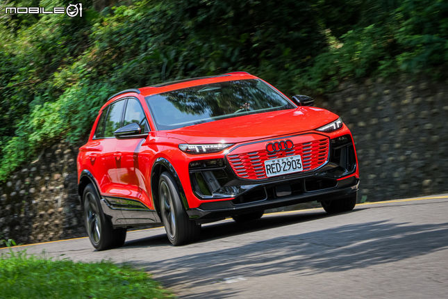 開車遊四方 Vol.22 單趟不插電的輕旅行，重溫懷舊味｜feat. Audi SQ6 e-tron