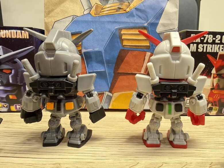 為了鋼彈我又吃麥當勞了…RX-78-2 聯名公仔快速開箱