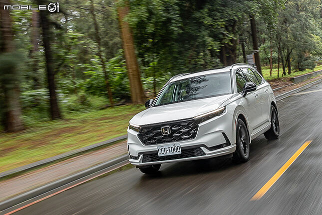 Honda CR-V e:HEV 試駕報導｜油電加持、如虎添翼！
